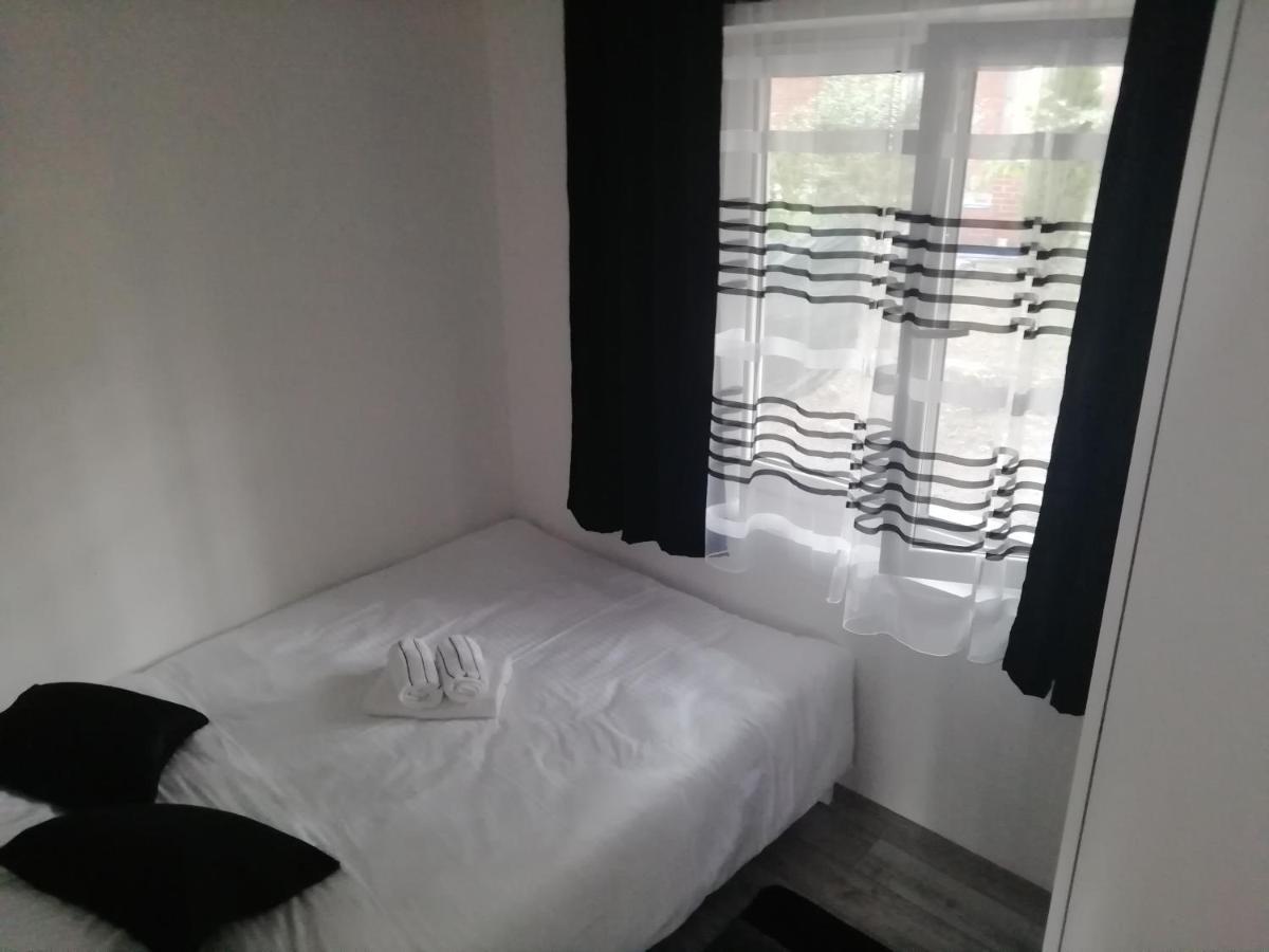 Fenix Apartment & Rooms Vinci Luaran gambar