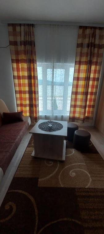 Fenix Apartment & Rooms Vinci Luaran gambar